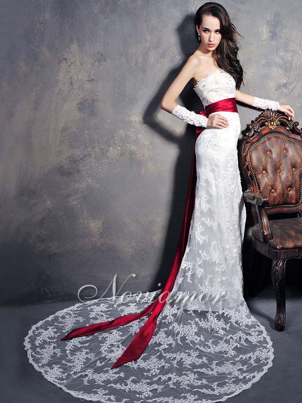 Комментарий: Свадебные платья с красной лентой... Комментарий: Sheath Strapless Court Train Wedding Dress