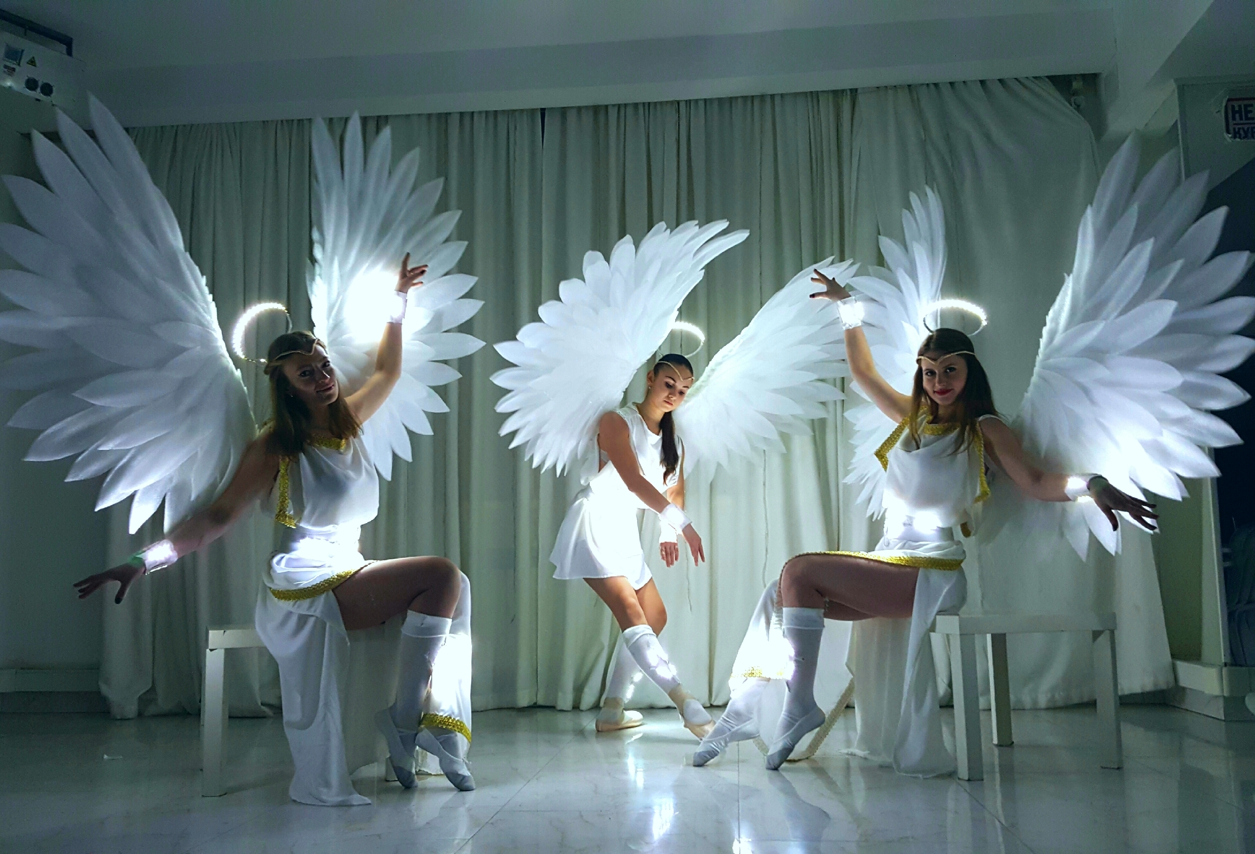 Костюмы для танца ангелочки