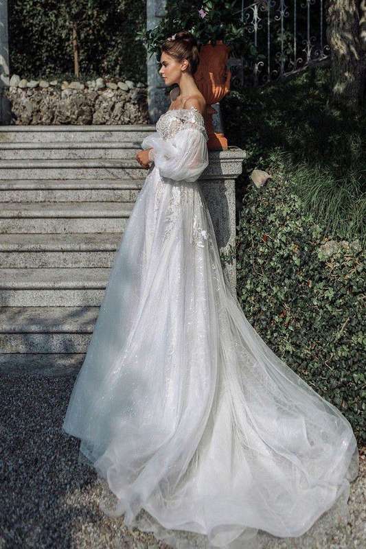 Фото 19910719 в коллекции Платья - Свадебный салон UniRenter