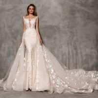 Свадебное платье-русалка со шлейфом