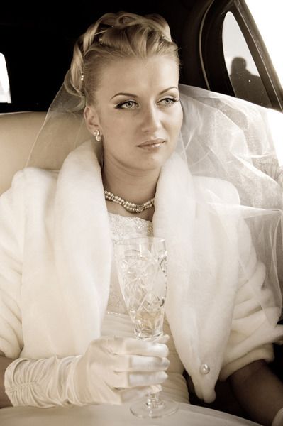 Фото 616770 в коллекции Мои фотографии - 
 "Невеста" - прокат свадебных платьев