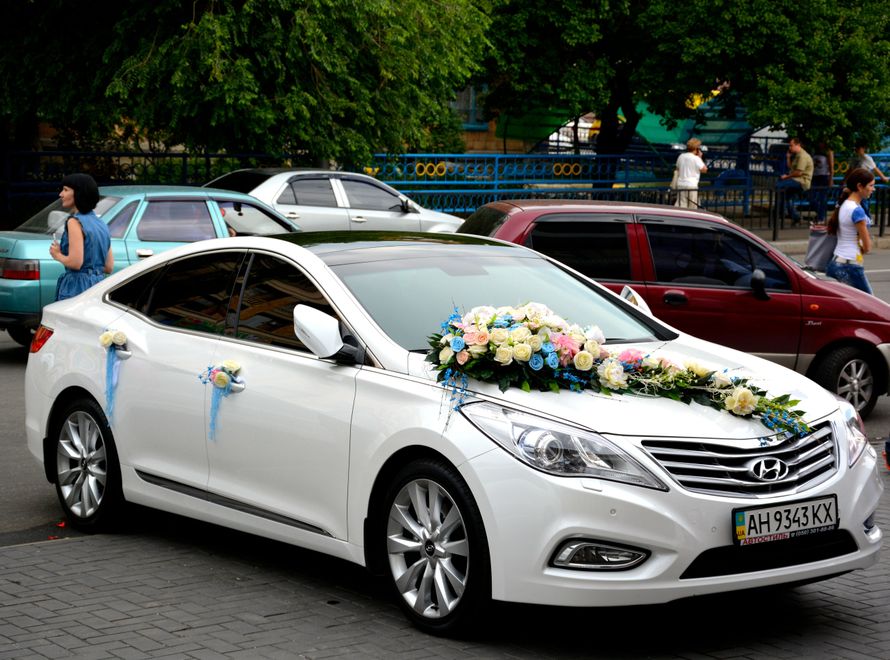 Украшения на свадебную машину Донецк - фото 2303122 Прокат авто на свадьбу 