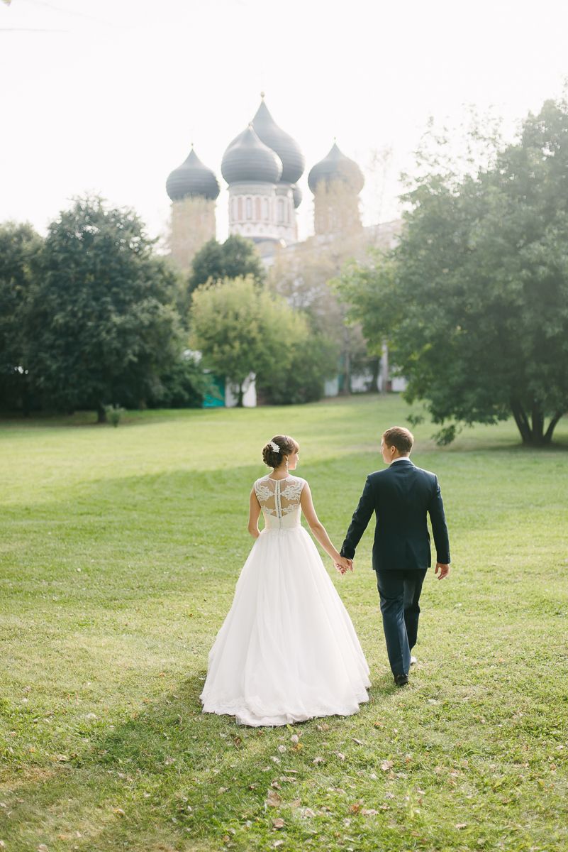 Свадебная прогулка в Москве как в Европе - фото 8382758 Фотограф Пичхадзе Михаил