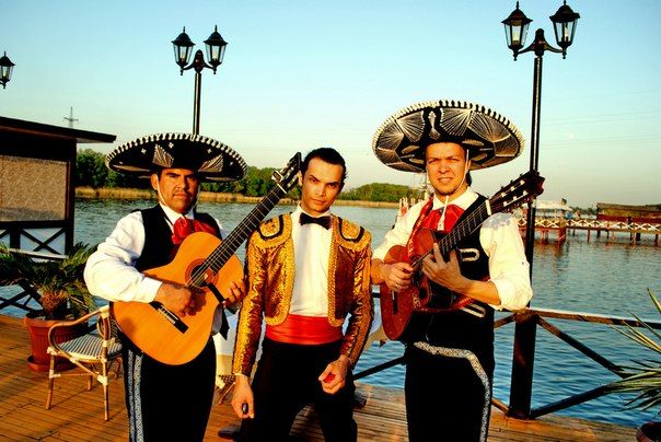 Фото 831673 в коллекции Мои фотографии - Mariachi los Panchos - Живая музыка