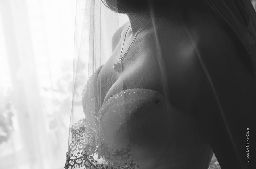 интимная нежность утра невесты - фото 3037551 Свадебный фотограф Ninka-Ch