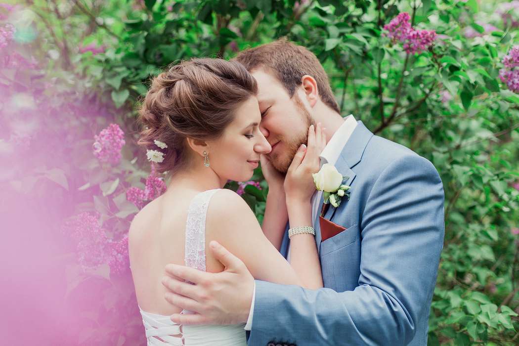 сирень, поцелуй, голубой, коричневый, свадьба - фото 6195535 Фотограф Преображенская Татьяна