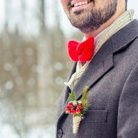 Бутаньерка и бабочка