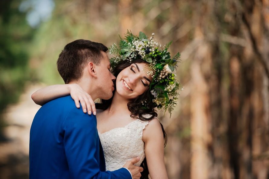 прическа и макияж  невесты Киев 093-740-4747  - фото 6195363 Парикмахер - визажист Алла Зинченко