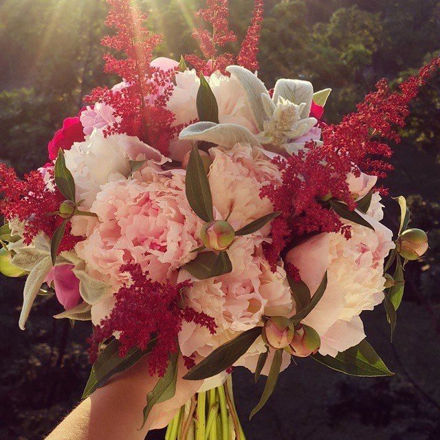 Букет невесты
свадебная флористика
 - фото 9191820 Парикмахер - визажист Алла Зинченко