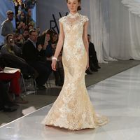 Длинное свадебное платье