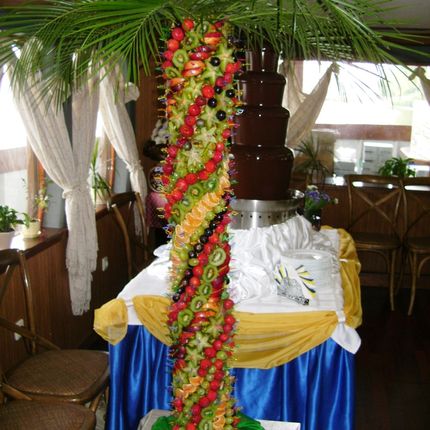 Фруктовая пальма на свадьбу