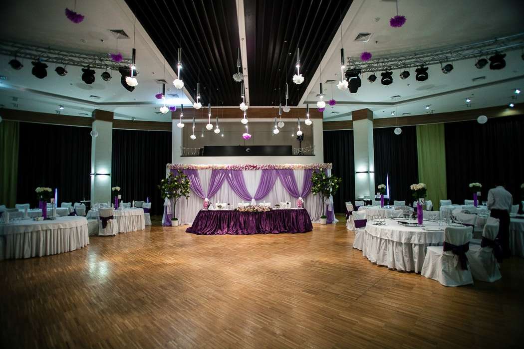 Свадьба в фиолетовом цвете, декор ресторана. - фото 2410591 Арт-группа "Оскар" - организация свадьбы