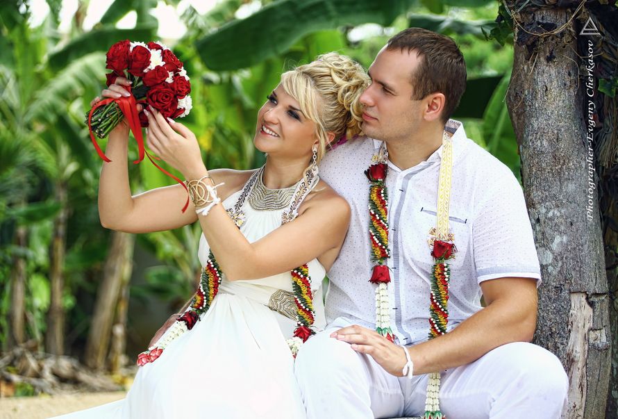 Фотосессия со свадебной церемонии - фото 1168191 Евгений Черкасов - фотограф в Тайланде