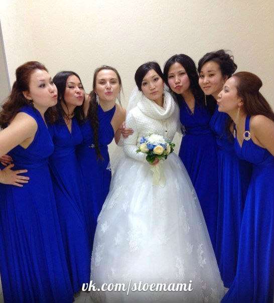 Подружки невесты в платье-трансформере EVA - фото 2962933 Платья-трансформеры от Stoemami