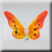 Оранжевая светящаяся бабочка
