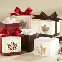 Кленовый презент красный и коричневый