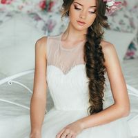 Фотограф: Анна Барулина
Платье: Пион свадебная мастерская
Muah: Дарья Бойко
Флорист: Юля Ганжа
Модель: Мария Жгенти