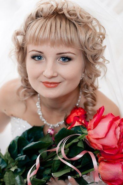 Прическа и макияж - фото 3504545 Свадебный стилист Светлана Василькова