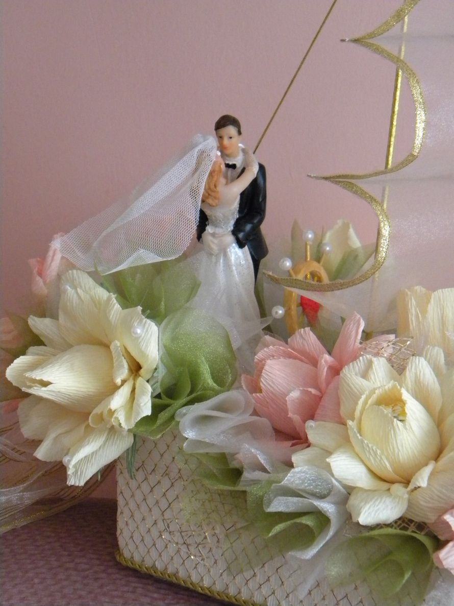 Фото 872113 в коллекции Букеты из конфет, оригинальные подарки - Свадебные аксессуары от Елены Маслиевой