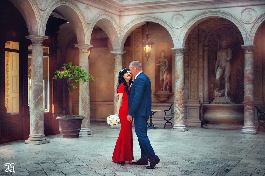 Хотите научиться позировать? 
А хорошо получаться на фотографиях? 
Тогда у вас два пути: пойти учиться в модельную школу или вам просто нужен хороший профессиональный фотограф. 
Запись на фотосессии по тел: +7(926)064-08-38 (а так же Viber, WhatsApp) Ирин - фото 16623836 Студия фотографии и видеографии "Мона Лиза"