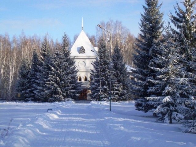 А территория и правда очень красивая