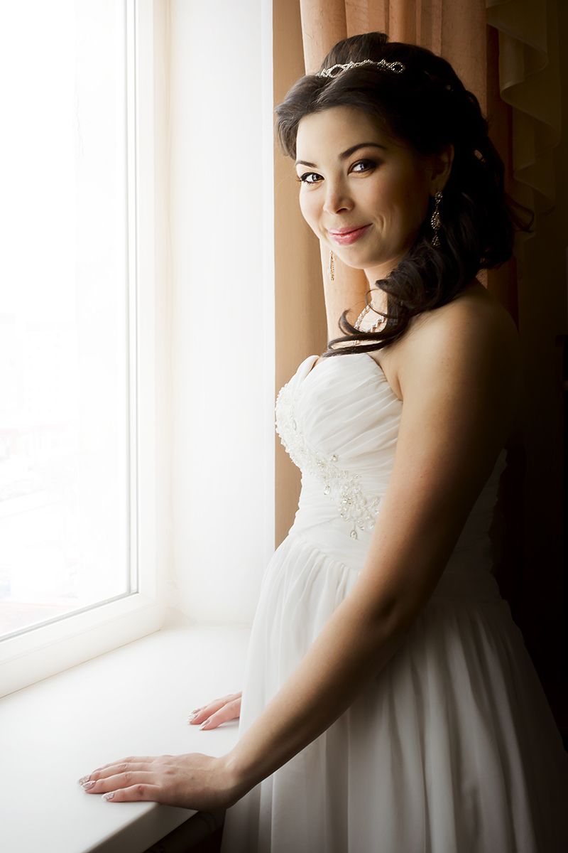 Невеста у окна - фото 4341849 Фотограф Ольга Корбут