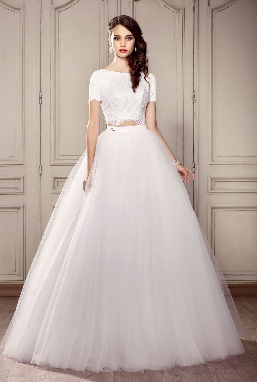 Vesna свадебный салон. свадебное платье с листочками. Vesna wedding свадебный салон. свадебное платье vesna wedding кристалл. Vesna свадебный салон.