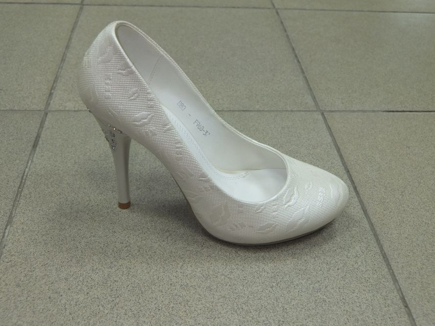 Фото 5596710 в коллекции Портфолио - Салон свадебной обуви "Соблазн"