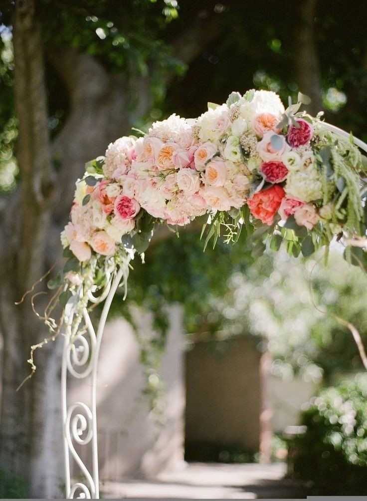 Оформление свадеб цветами - фото 16086886 Цветы Valensia - флористы