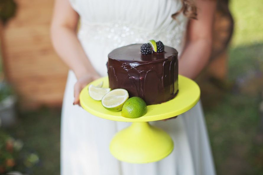 Организатор Саша Мозгель
Стилист Нина Юрковская
Флорист Елена Городилова
Фотограф Ольга Щербакова
Платье Свадебный салон-ателье "Белиссимо"
Кондитерская 7 ЛИМОНОВ - лавка ягодных тортов и десертов
Ведущий Леонид Проворов - фото 8985872 Декор и флористика от Елены Городиловой 