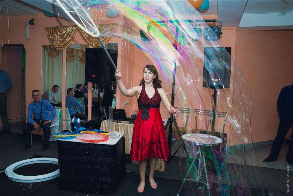 Фото 9055998 в коллекции Шоу мыльных пузырей на свадьбу - Шоу мыльных пузырей "Радуга Чудес"
