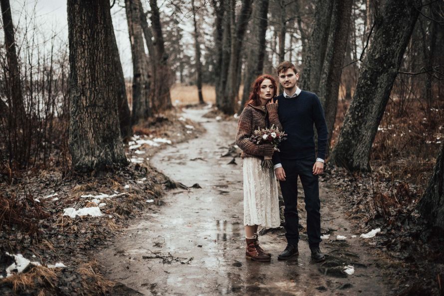осенняя свадьба
свадьба в лесу
свадьба в дождь
монрепо
хиппи-свадьба
свадьба в горах
рустик
кантри-шик
бохо свадьба - фото 16482948 Фотограф Катя Карпешова