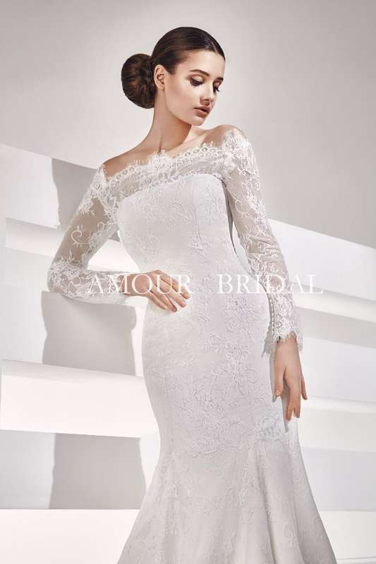 Свадебное платье модель №1271
Стоимость 32 400 руб. - фото 9342446 Салон свадебных платьев "Amour bridal"