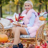 Фотопроект "Уютная осень"
Обворожительная Танюшка с сыночком
Идея и оформление фото-зоны: студия декора  "Special Event" 
Фотограф: Ирина Петрова
