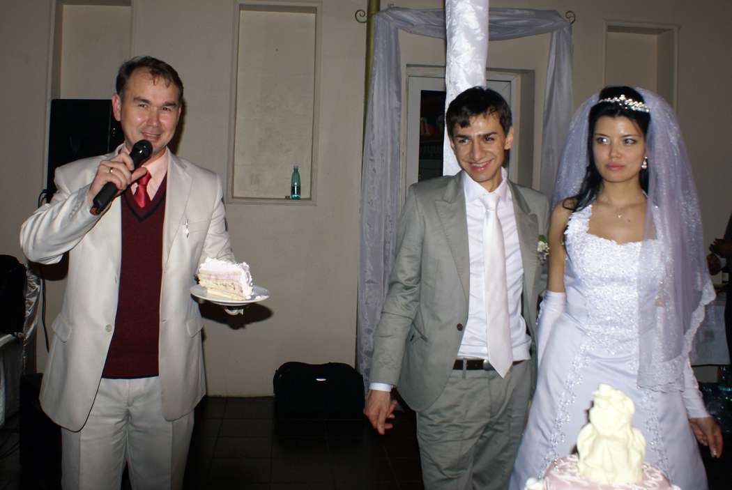 Совершенно Волшебный кусочек Свадебного Торта! - фото 13742520 Ведущий Роман Касимов