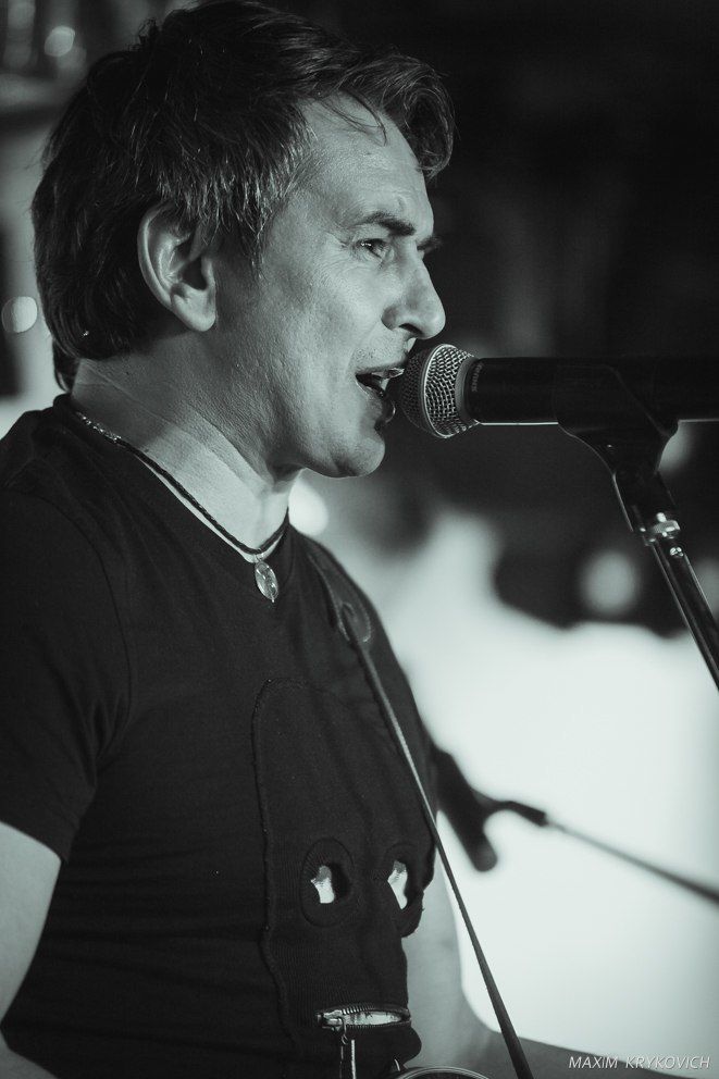 Иван Демьян и группа 7Б залезут на крышу в Москве