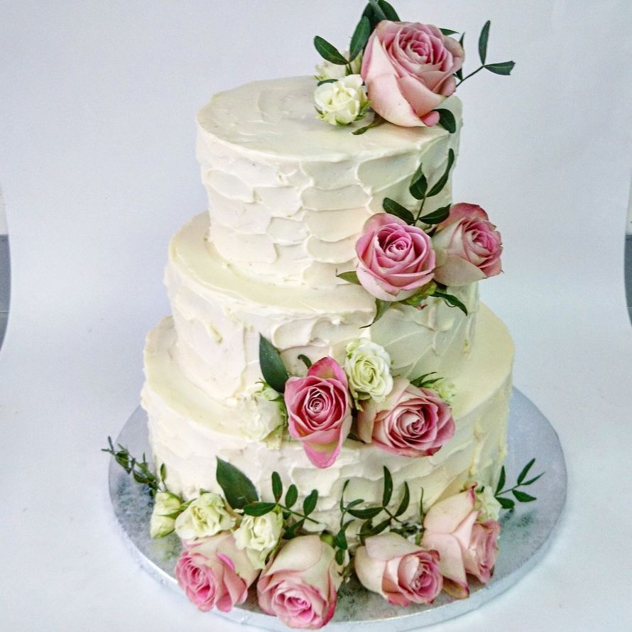 Фото 17738768 в коллекции Свадебные торты нового сезона - Мастерская тортов Ольги Ермак