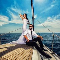 Свадебная фотосессия или церемония на парусной яхте.
