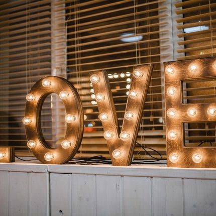 Объемные буквы в стиле лофт "Love"