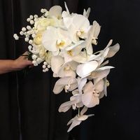 Букет невесты из орхидей
