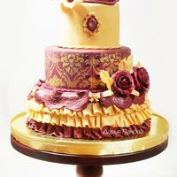 Свадебный торт "Марсала-золото", цена за 1 кг