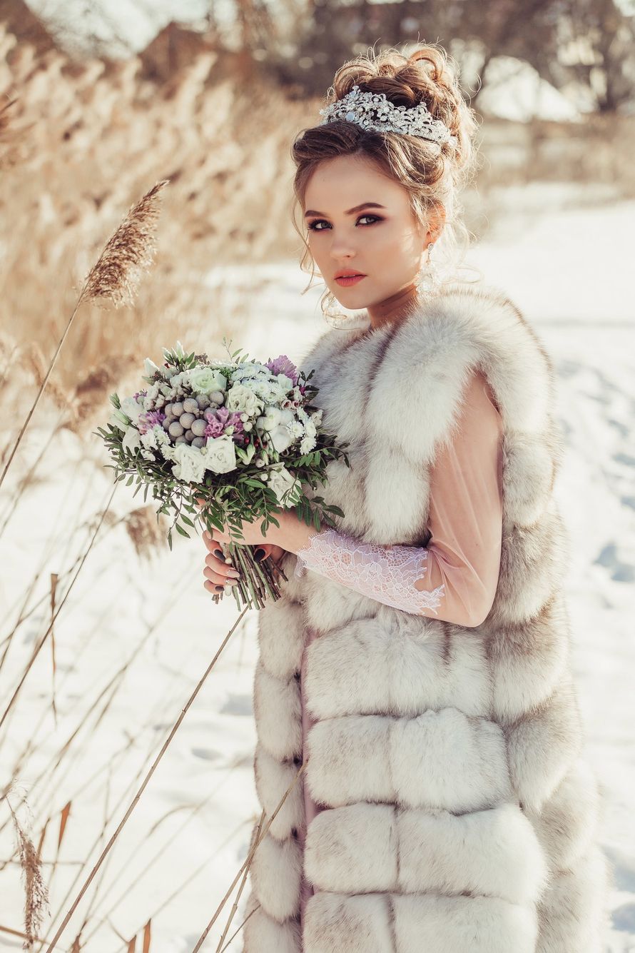 Даже зимой невесты прекрасны....
Фотограф Анастасия Андрешкова - фото 14686460 Фотограф Андрешкова Анастасия
