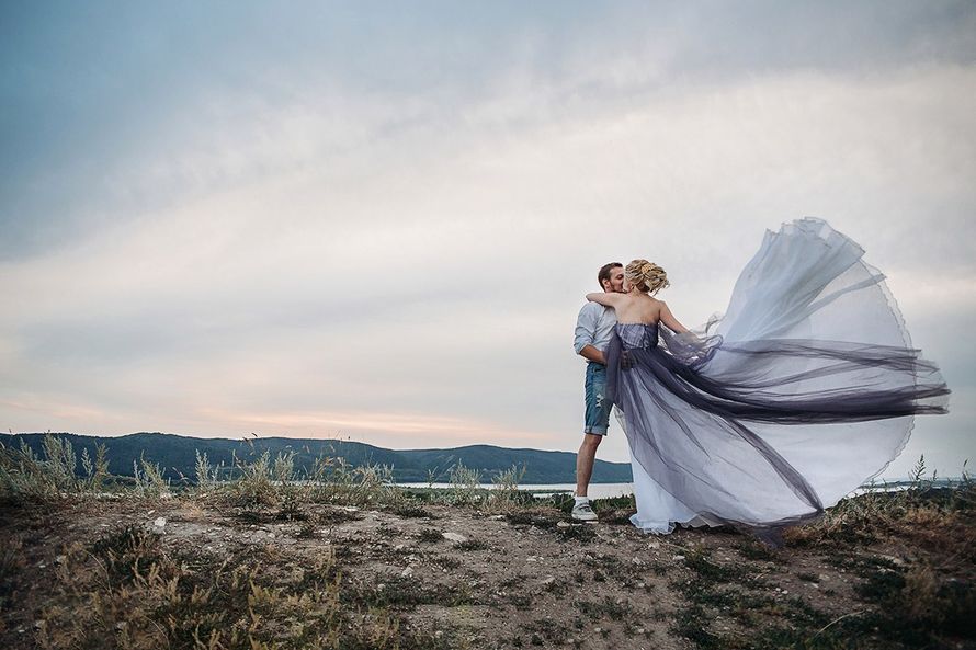Свадебный фотограф:
Ямакаева Надя
тел: 8 (927) 69 46 410
muah: Екатерина Головина
Dress: Katrin Petrova - фото 17030552 Фотограф Ямакаева Надя
