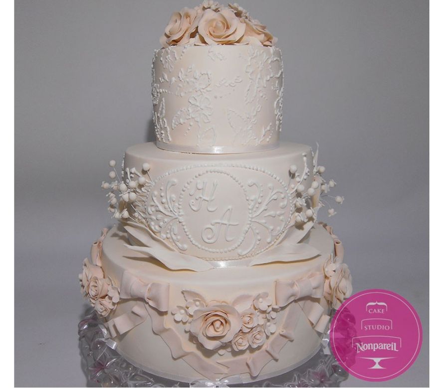 Фото 16967012 в коллекции Свадебные торты от Cake Studio Nonpareil - Кондитерская "Cake Studio Nonpareil"