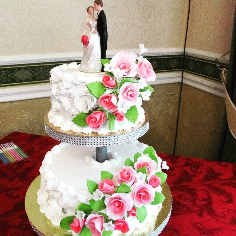 Нежный тортик для небольшой свадьбы - фото 17145620 Кондитерская Валентины Проваленовой