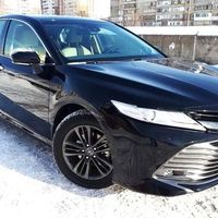 150 Аренда 150 Toyota Camry V70 чёрная 