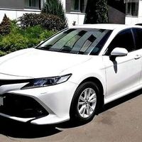 389 Аренда Toyota Camry V70 белая