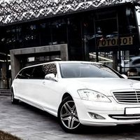 031 Лимузин Mercedes W221 S600 в аренду, 1 час