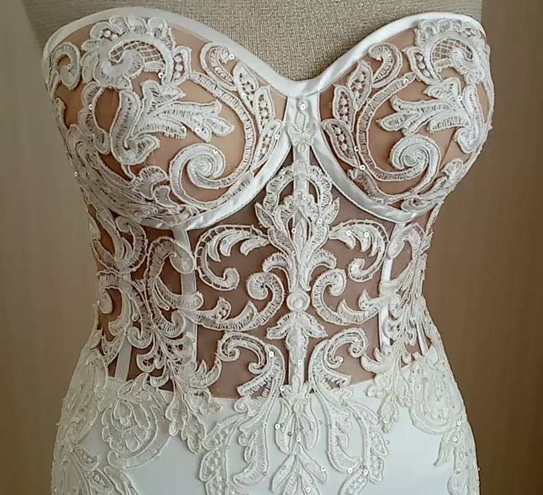 Прозрачный корсет. - фото 19834555 "Lara" - пошив свадебных платьев