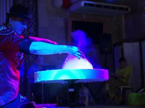 Шоу гигантских мыльных пузырей в Волгограде и Волжском "Мыльная феерия"